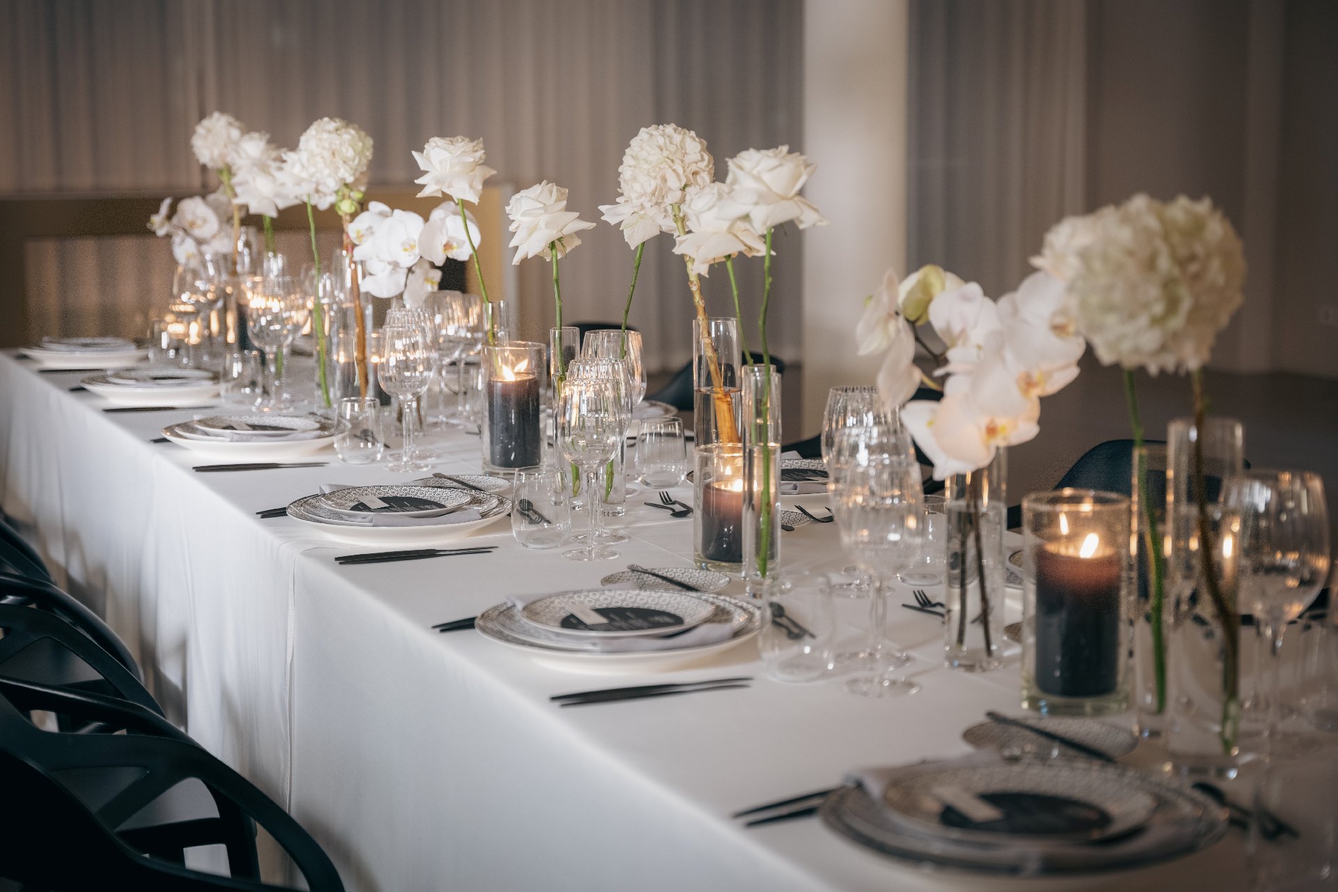 Styled Shoot Classy Chic - Black and White Winter Dinner