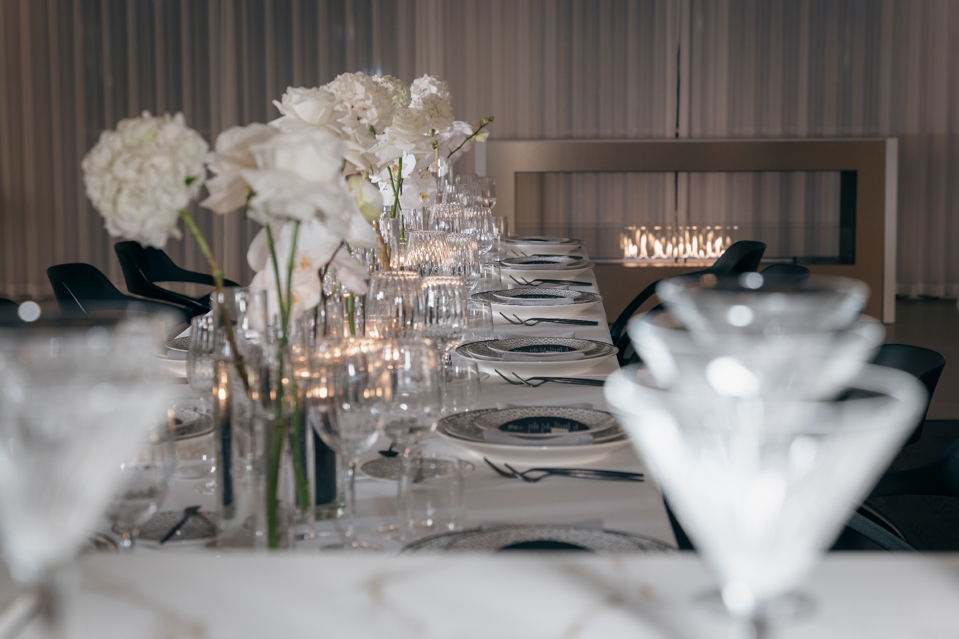 Styled Shoot Classy Chic - Black and White Winter Dinner